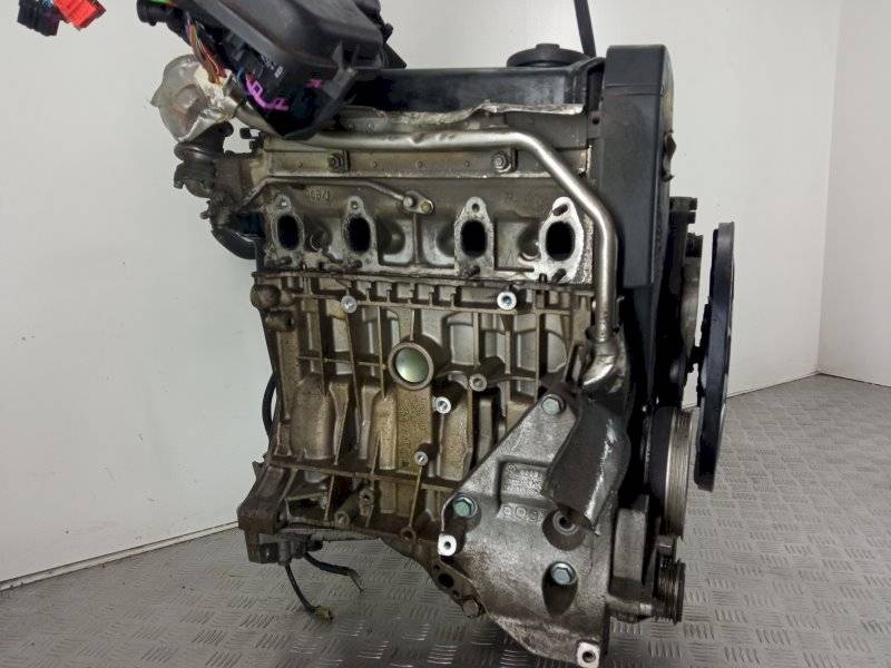 Двигатель Audi A4 1.6л ANA 2000 — фото 3