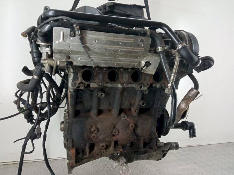 Двигатель Audi A4 1.8л AVJ 2002 — фото 2
