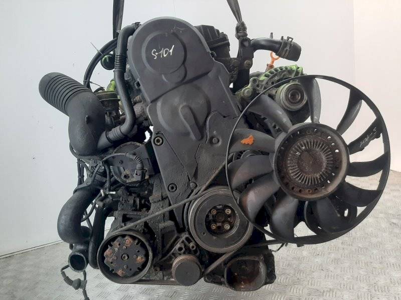 Двигатель Audi A4 1.9л AVB 2004 — фото 3