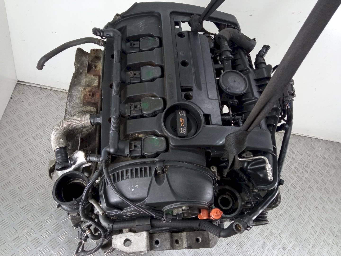 Двигатель Audi A3 1.8л BYT 2009