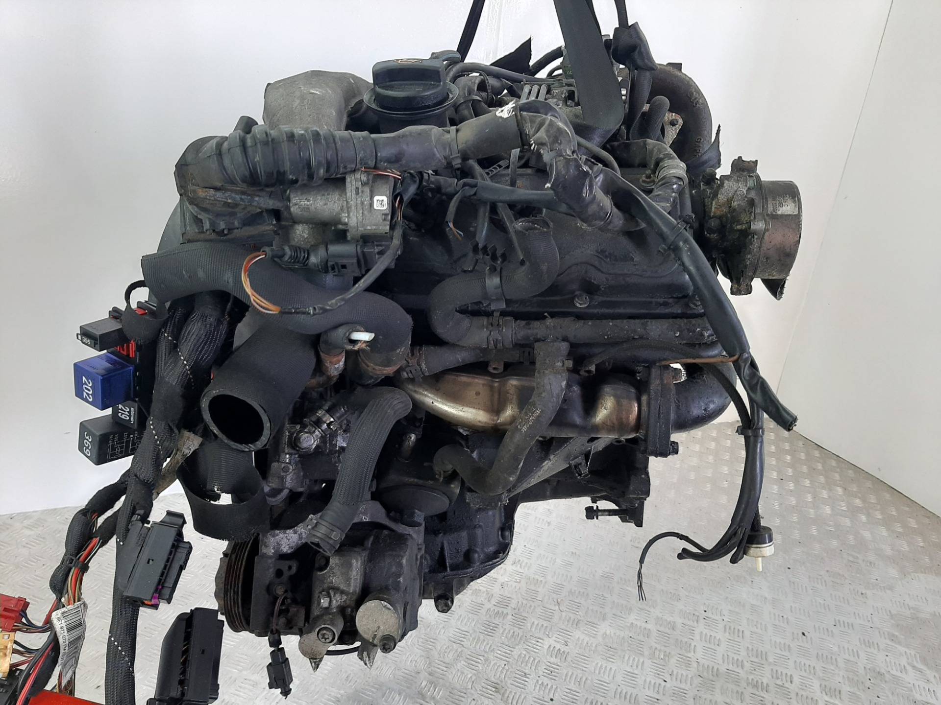 Двигатель Audi A4 2.5л BDG 2003 — фото 3