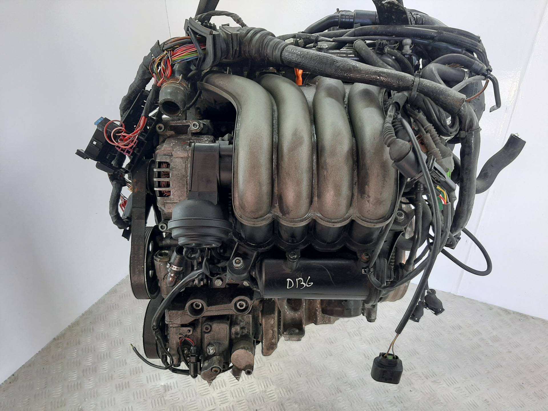 Двигатель Audi A4 2.0л ALT 2004 — фото 3