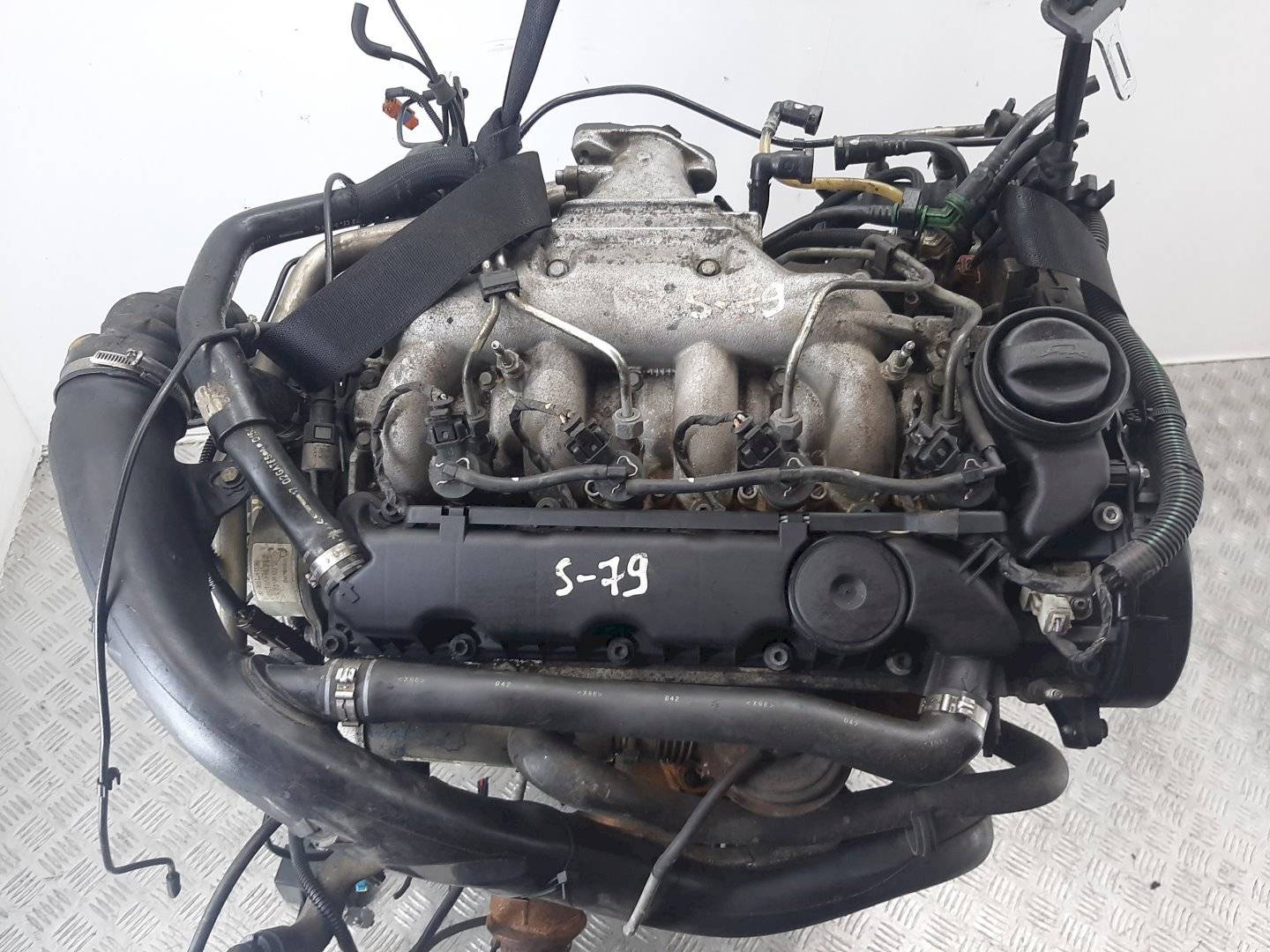 Двигатель Citroen C5 02.феврл 4HX 2005