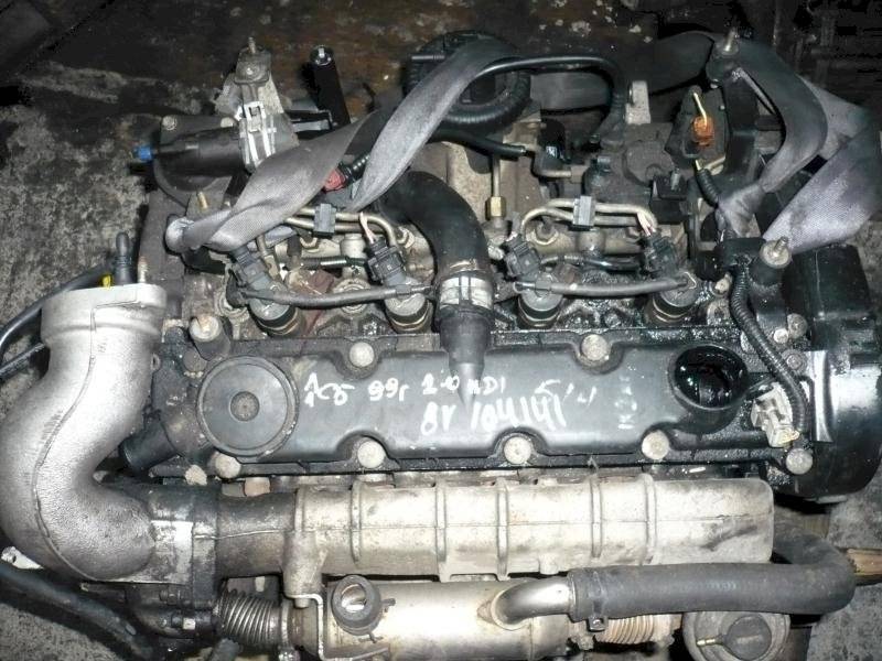 Двигатель Citroen C5 2.0л BH 2002