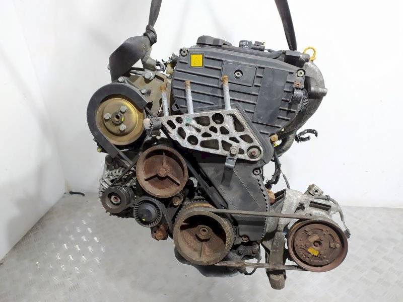 Двигатель Fiat Doblo 1.6л 2004 — фото 3