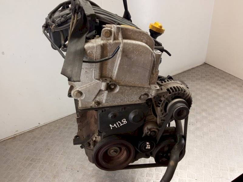 Двигатель Renault Modus 1.6л 2006 — фото 3