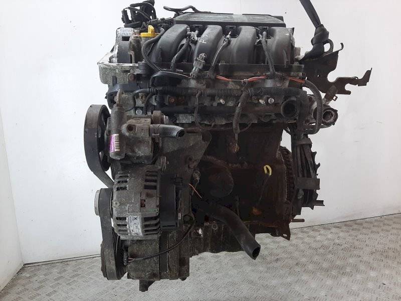 Двигатель Renault Laguna 2.0л F4R 2004 — фото 2