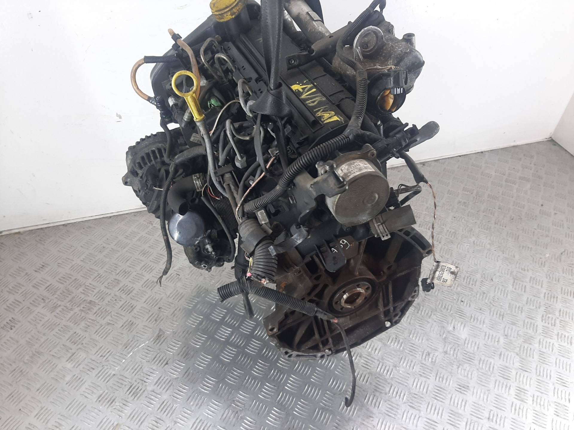 Двигатель Renault Scenic 1.5л K9K 728 2005 — фото 2