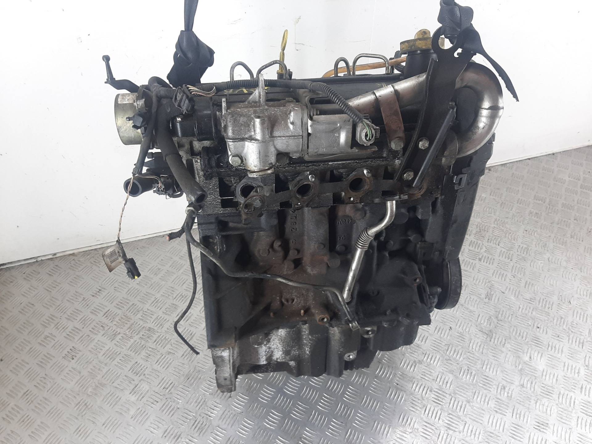 Двигатель Renault Scenic 1.5л K9K 728 2005 — фото 3