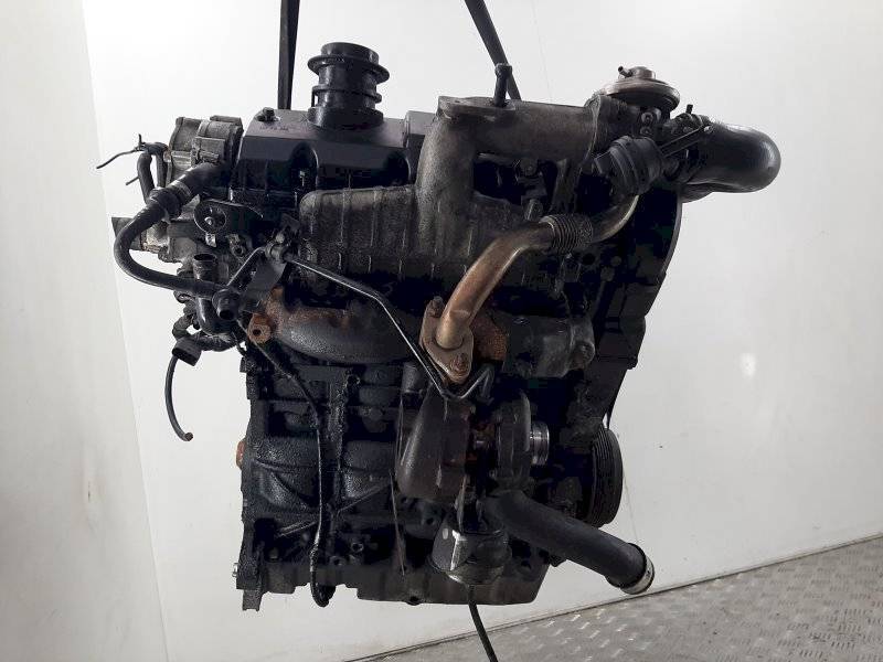 Двигатель Volkswagen Golf 1.9л AJM 2000 — фото 2