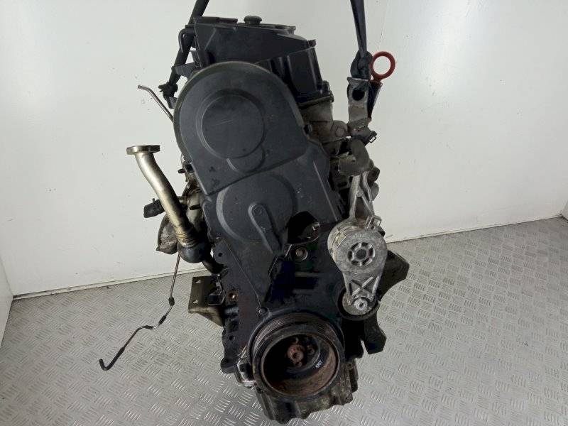 Двигатель Volkswagen Golf 1.9л BLS 2008 — фото 3