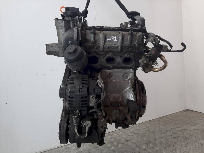 Двигатель Volkswagen Polo 01.феврл AZQ 2007 — фото 2