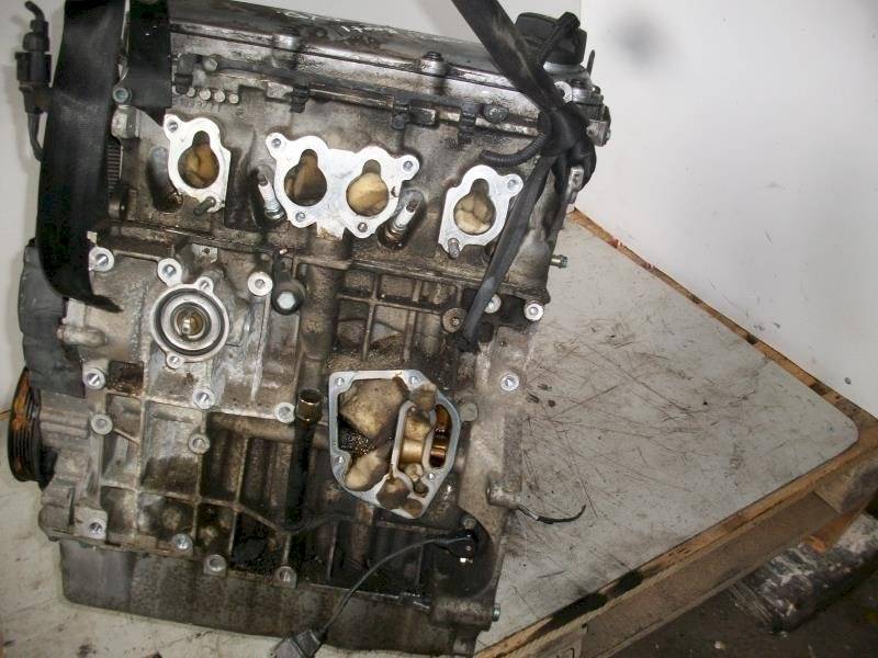 Двигатель Volkswagen Beetle 1.6л 2002 — фото 2