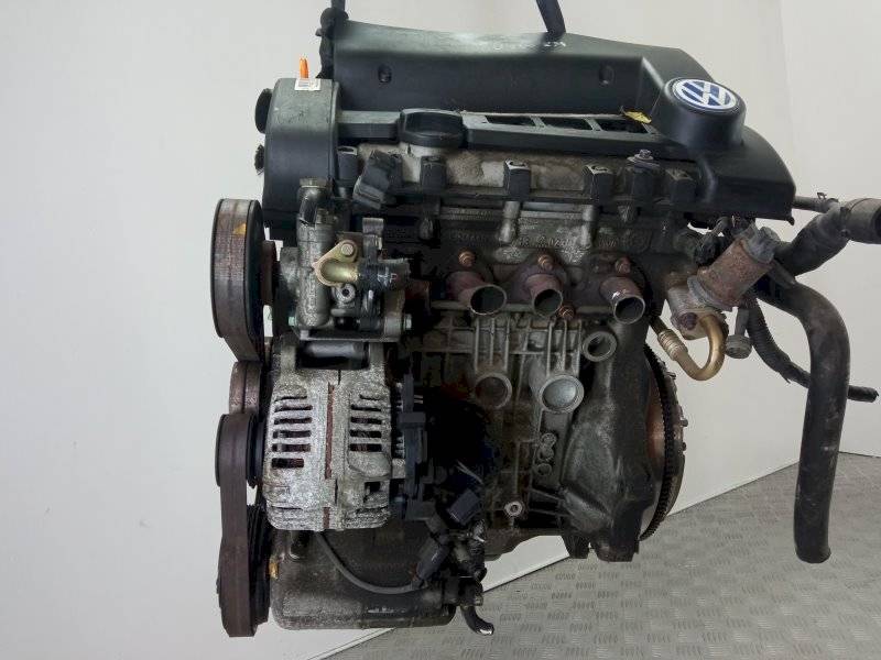 Двигатель Volkswagen Golf 1.4л BCA 2004 — фото 2