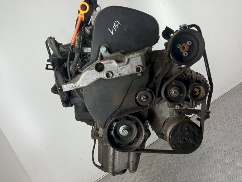 Двигатель Volkswagen Golf 1.4л BCA 2004 — фото 3
