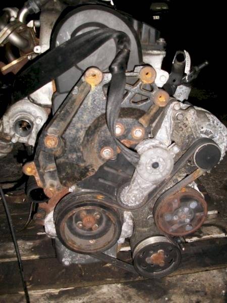 Двигатель Volkswagen Sharan 1.9л BVK 2006 — фото 2