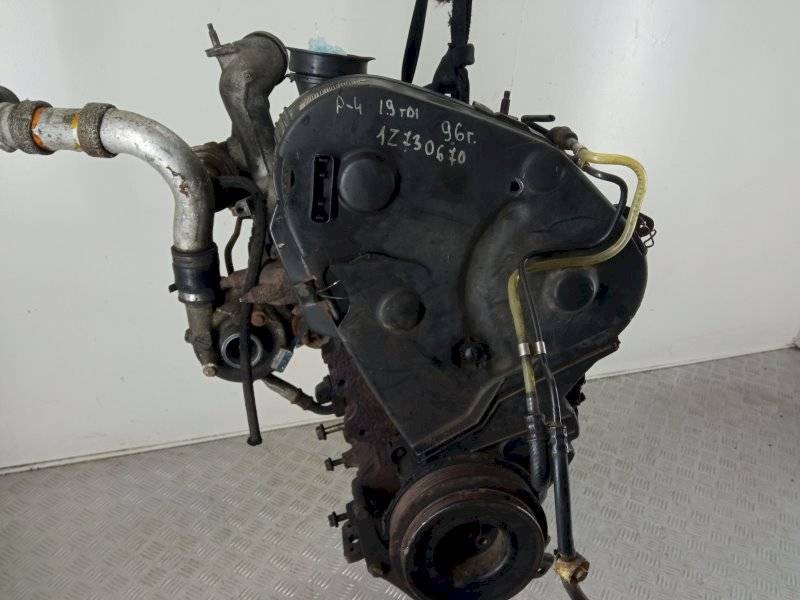 Двигатель Volkswagen Passat 1.9л 1Z 1996 — фото 3