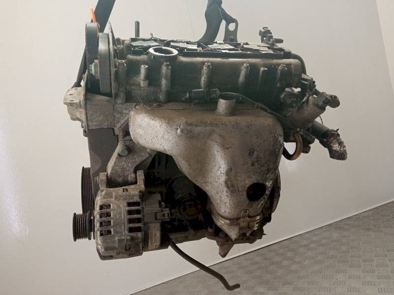Двигатель Volkswagen Golf 1.4л BCA 2004 — фото 2
