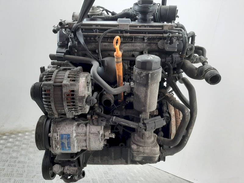 Двигатель Volkswagen Golf 1.9л AXR 2004 — фото 2