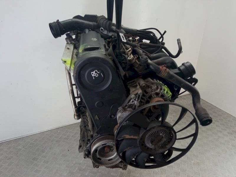 Двигатель Volkswagen Passat 1.6л ALZ 2004 — фото 3