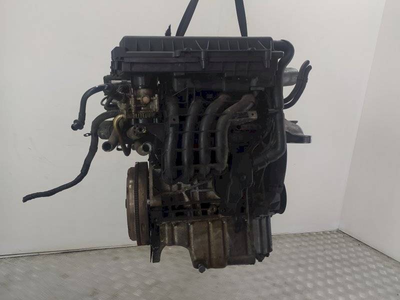 Двигатель Volkswagen Golf 1.4л AXP 2004 — фото 3
