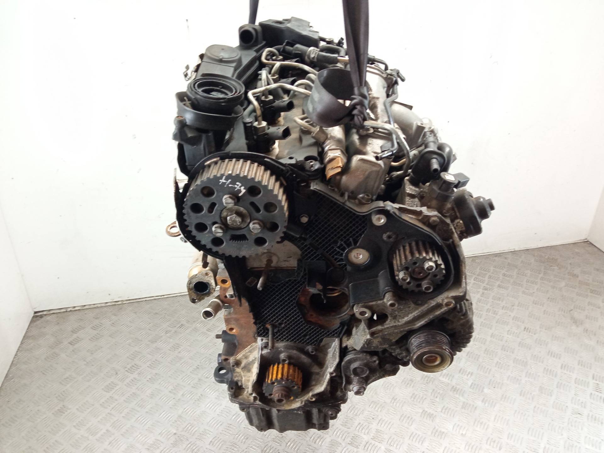 Двигатель Volkswagen Golf 2.0л BH 2010 — фото 3