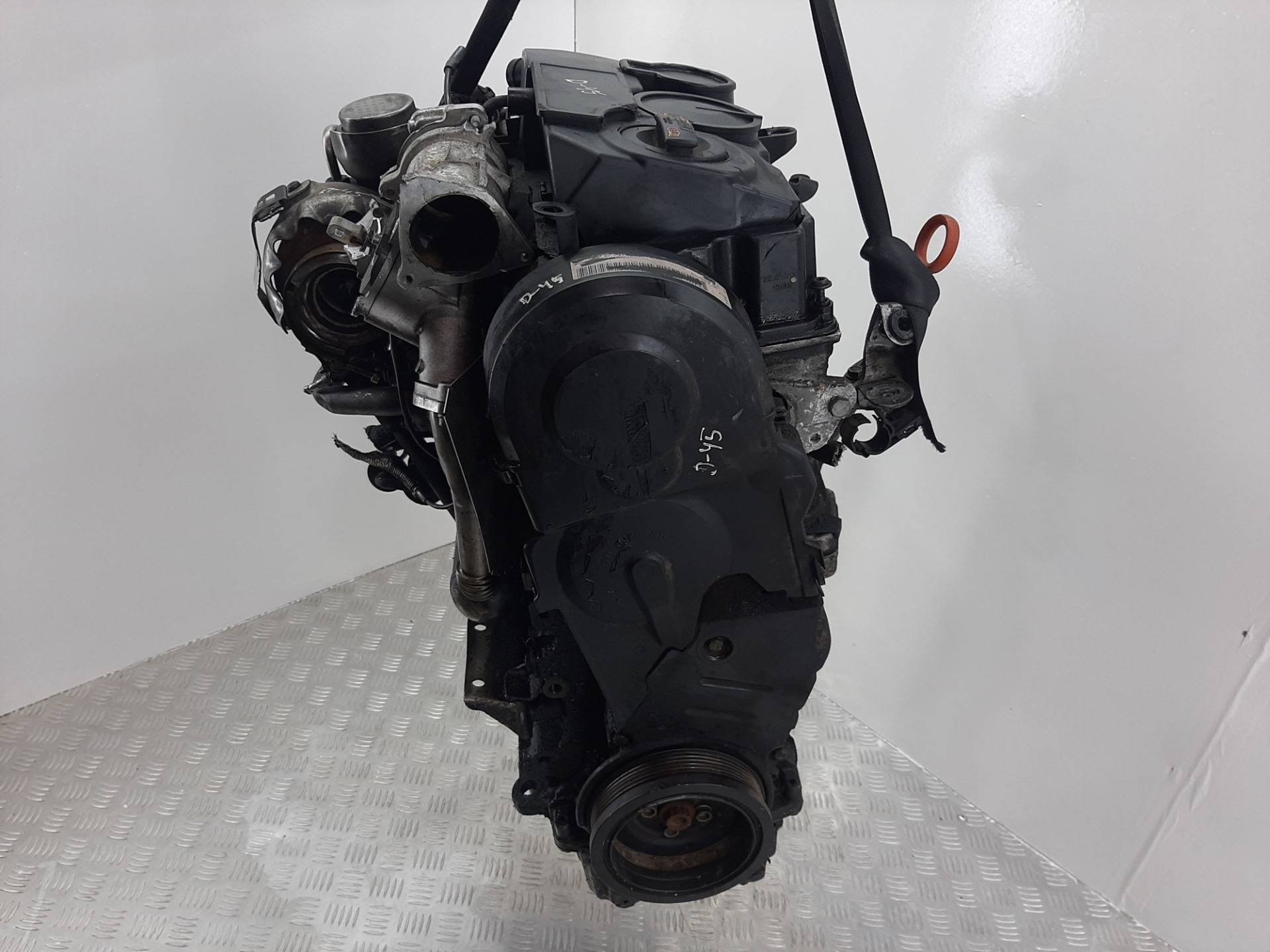 Двигатель Volkswagen Passat 1.9л BLS 2006 — фото 3
