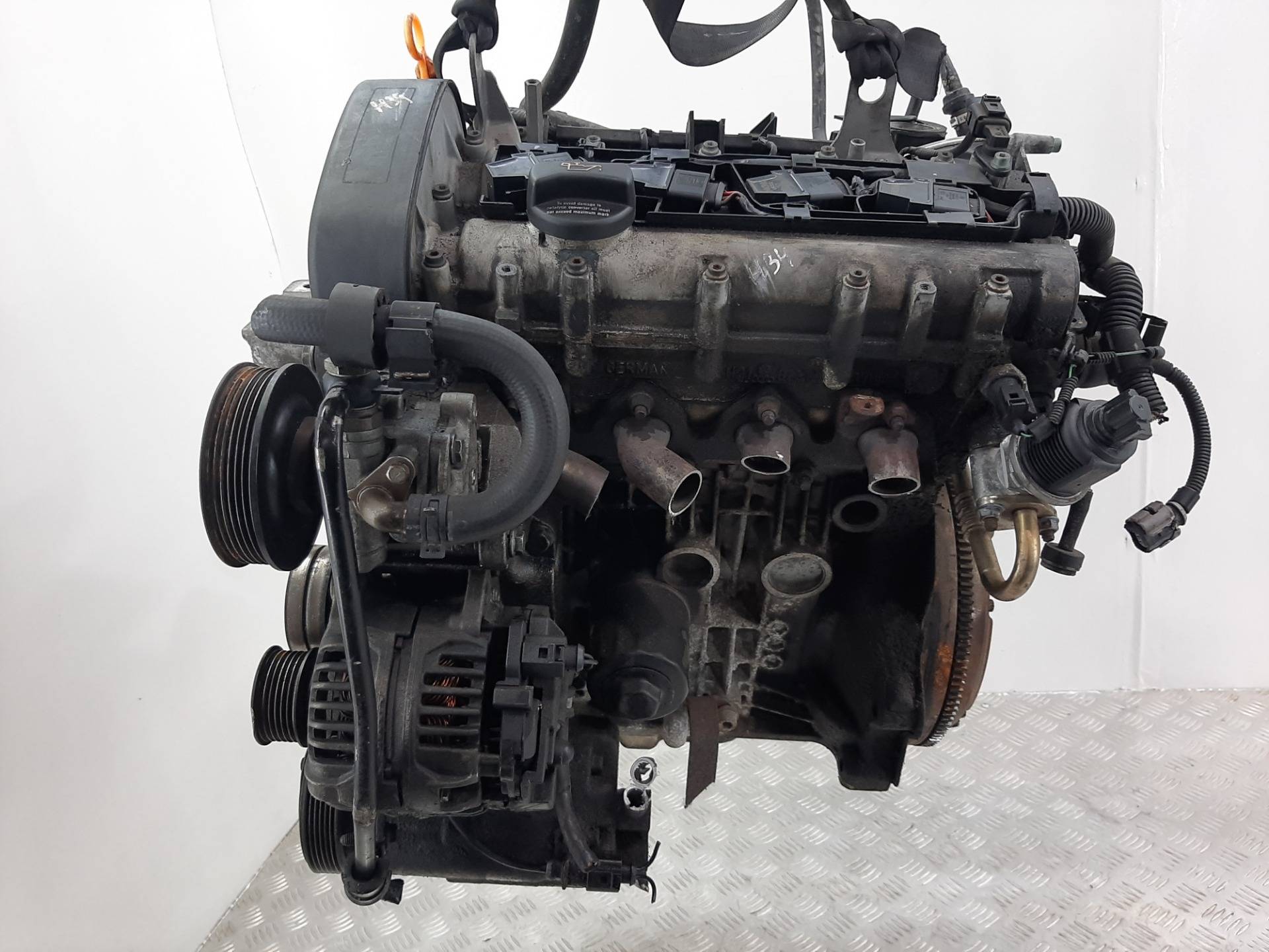 Двигатель Volkswagen Golf 1.4л BCA 2003 — фото 2
