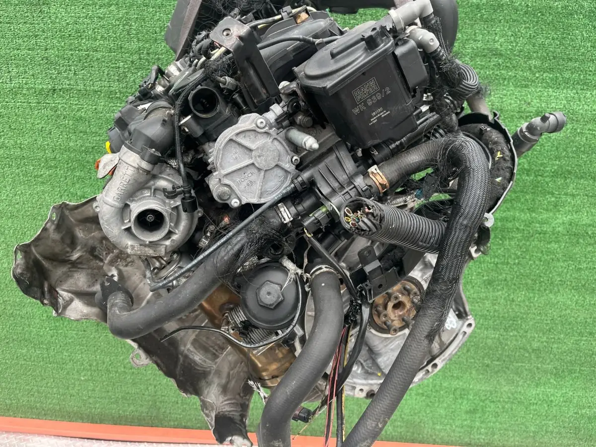 Двигатель Ford Focus 1.6л 2006 — фото 4