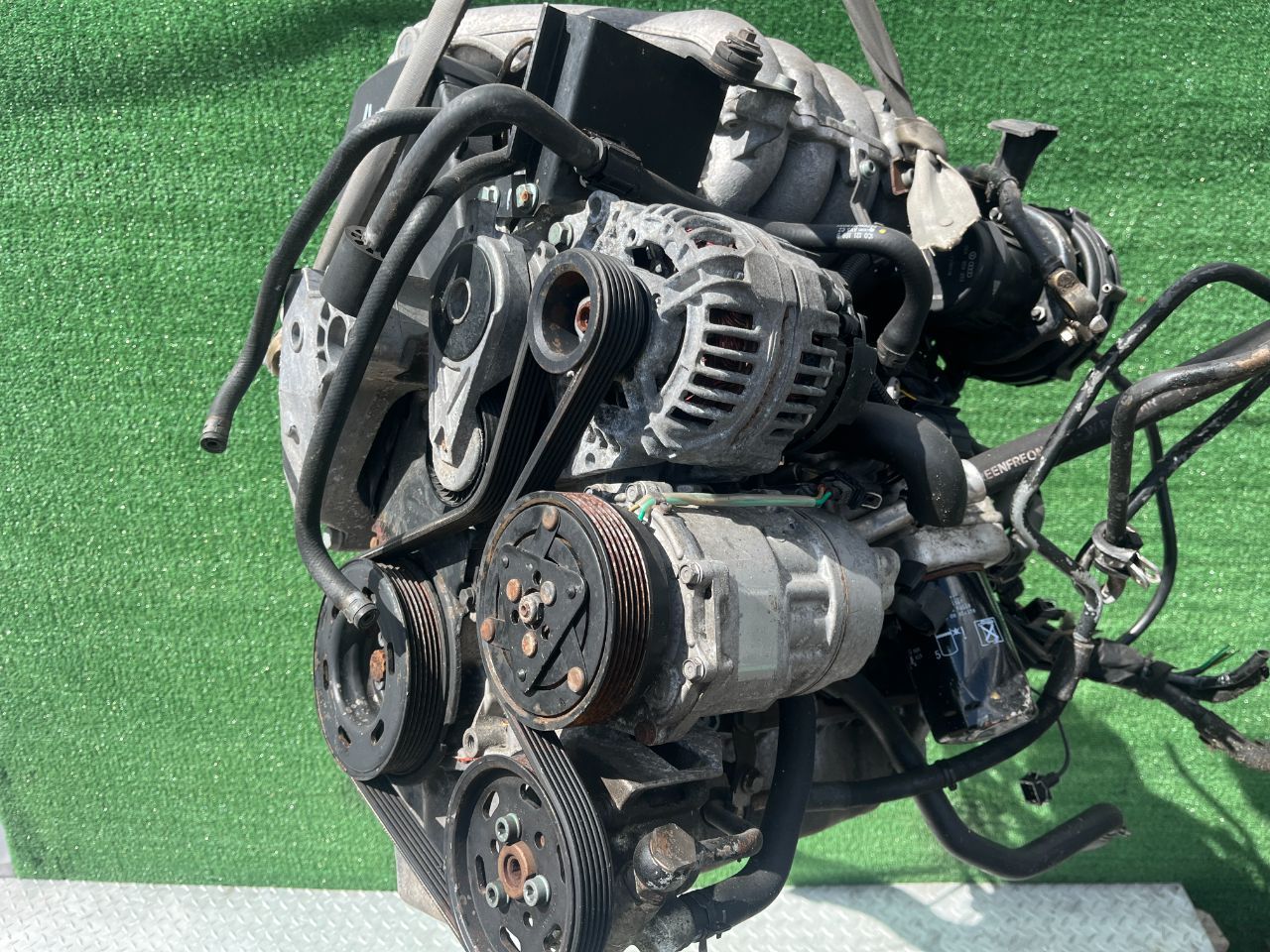 Двигатель Volkswagen Golf 2л 2000 — фото 2