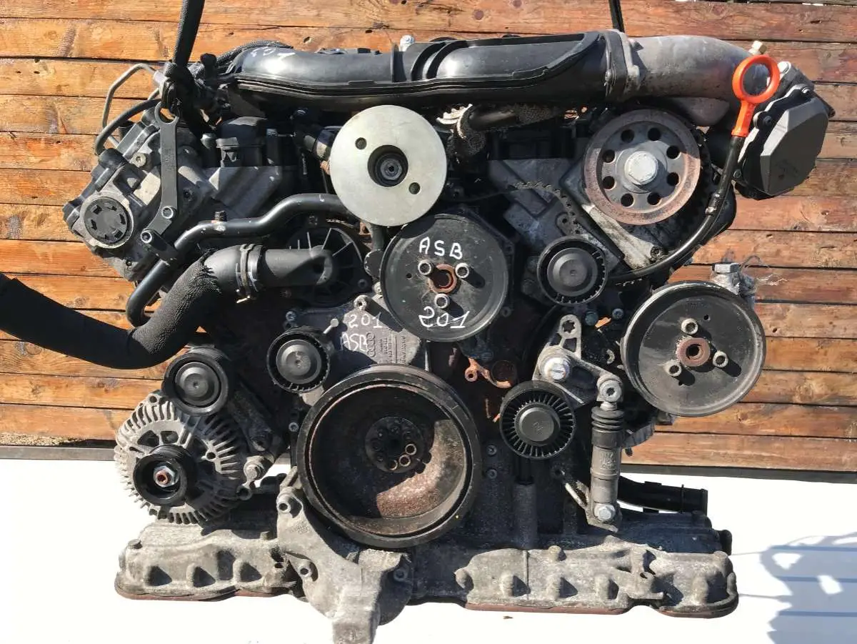 Двигатель Audi A6 3л 2007