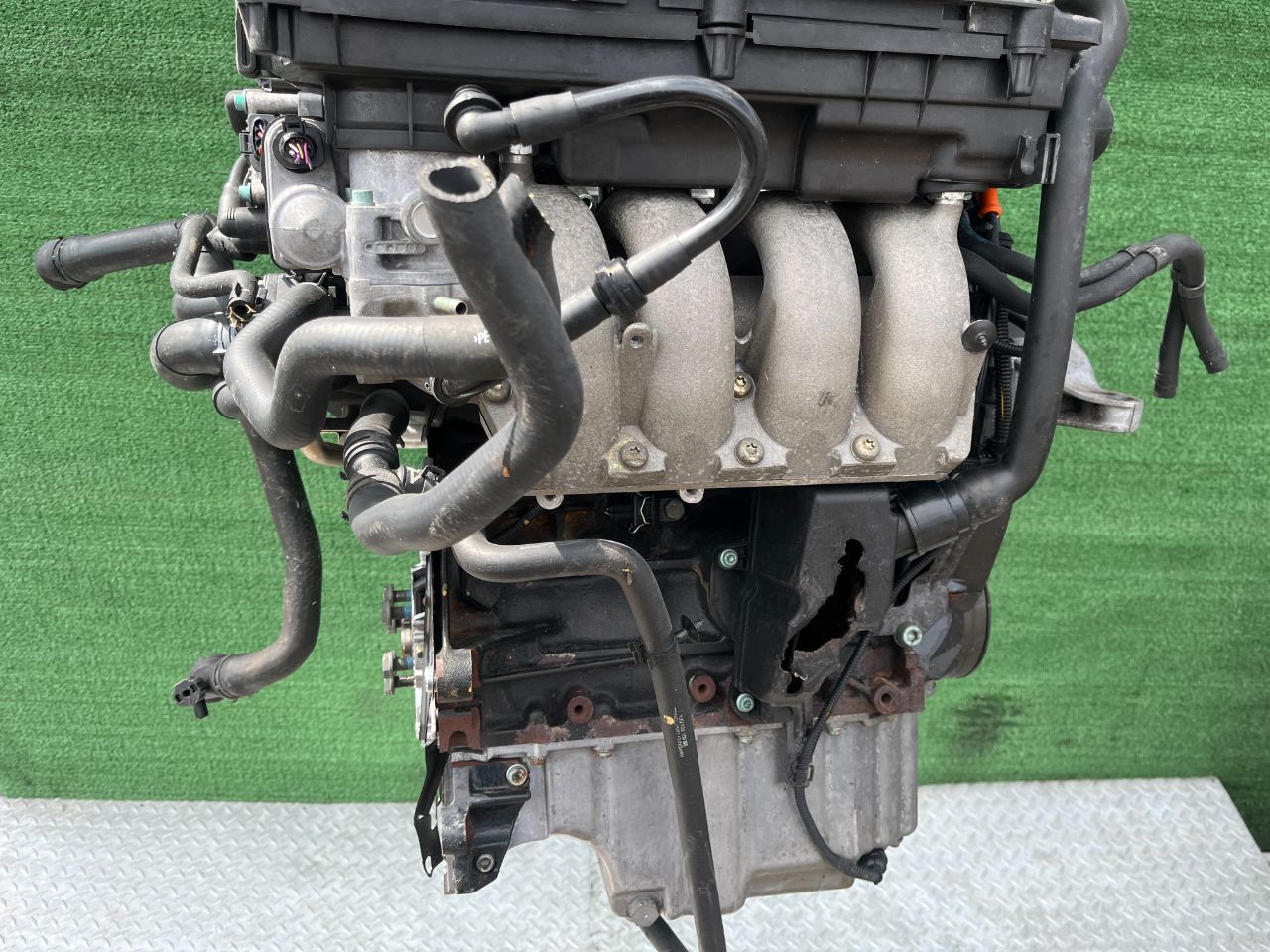 Двигатель Volkswagen Golf 1.6л 2001 — фото 3