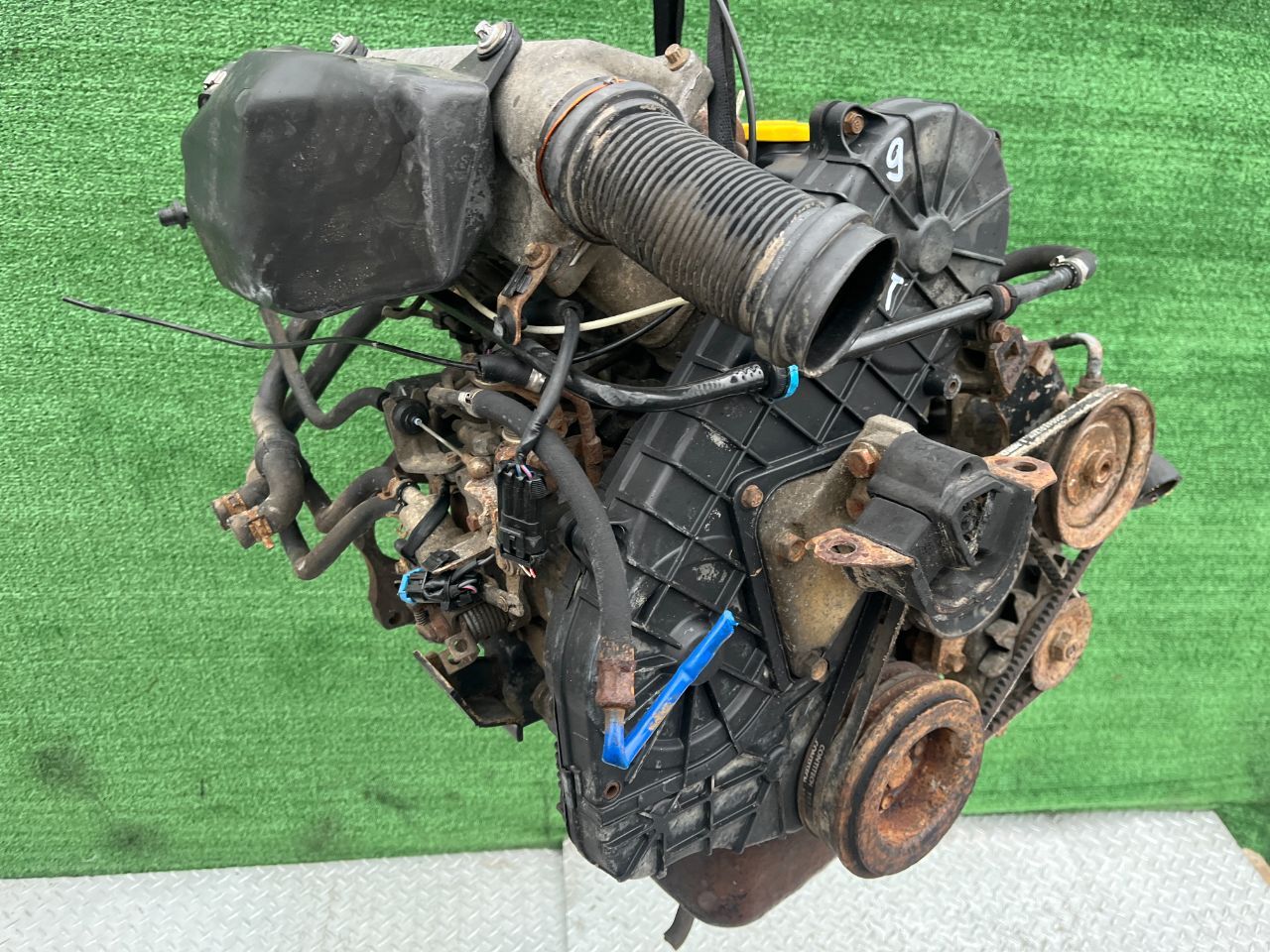Двигатель Opel Corsa 1.5л 1998 — фото 2