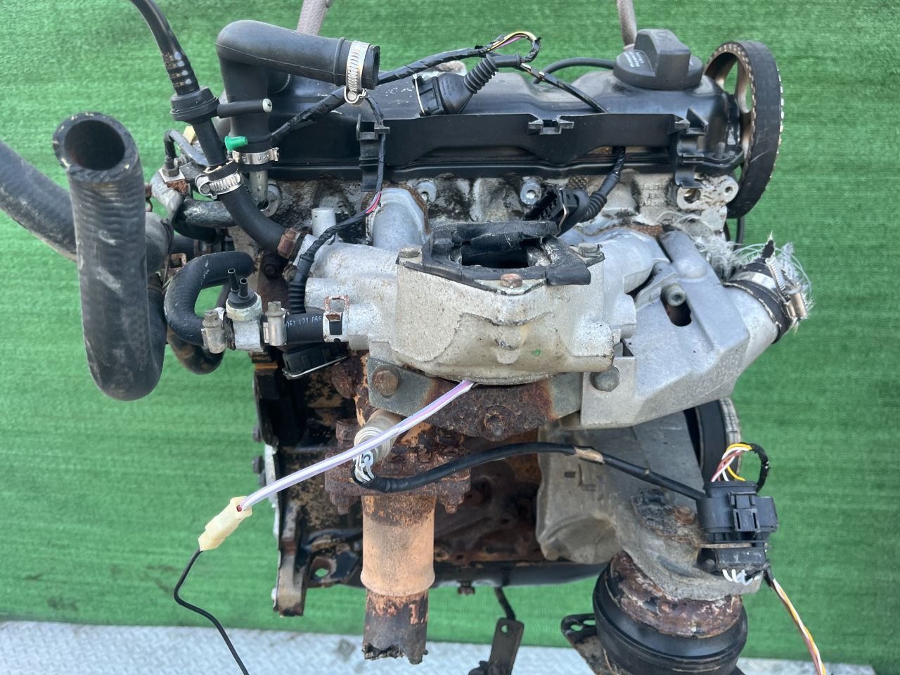 Двигатель Volkswagen Passat 1.8л 1994 — фото 3