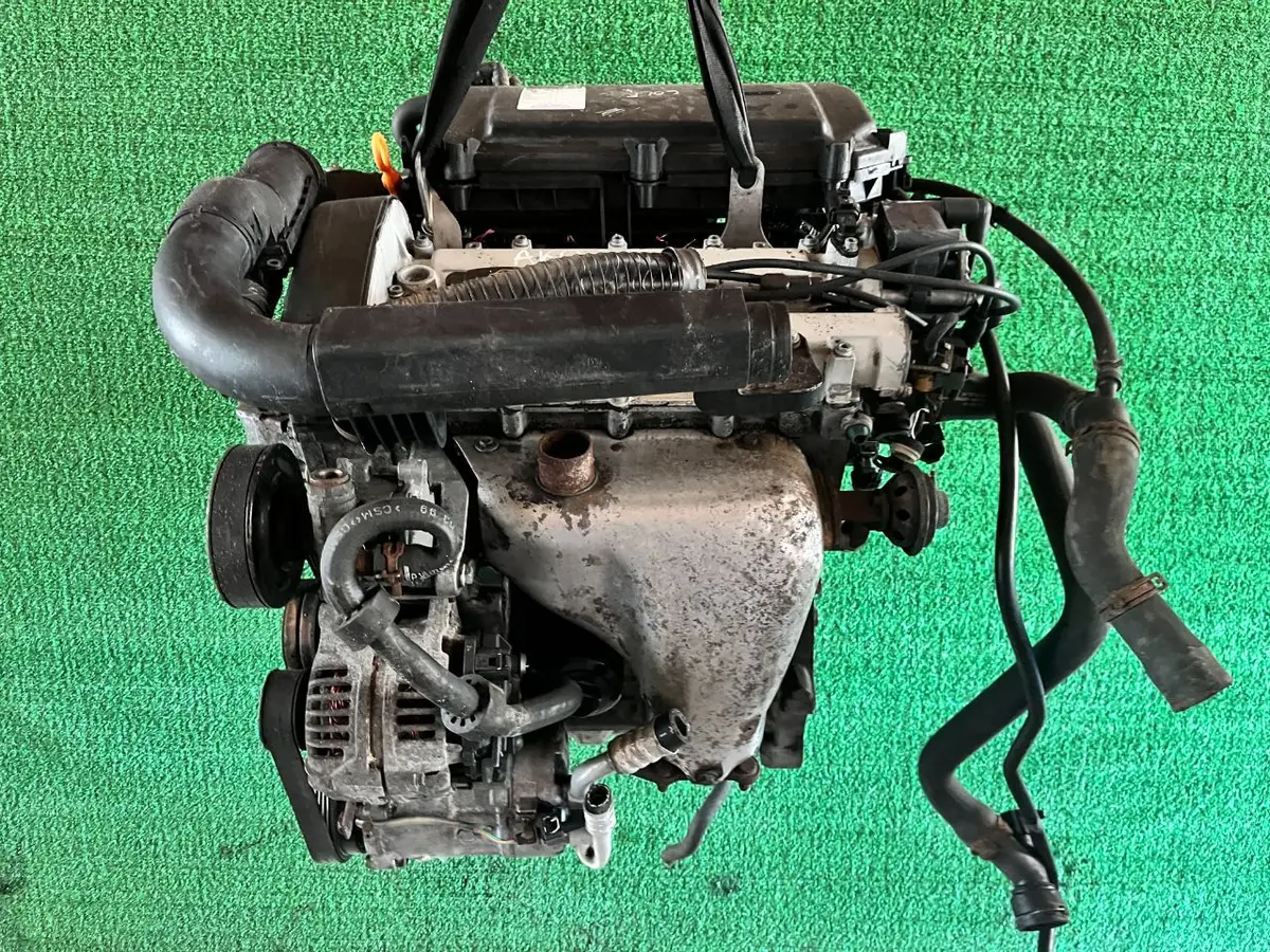 Двигатель Volkswagen Golf 1.4л 2000 — фото 4