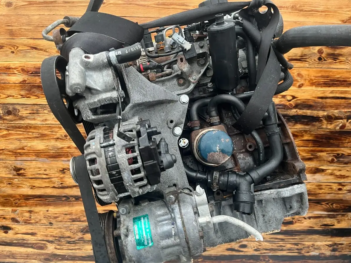 Двигатель Renault Megane 1.9л 2002 — фото 4