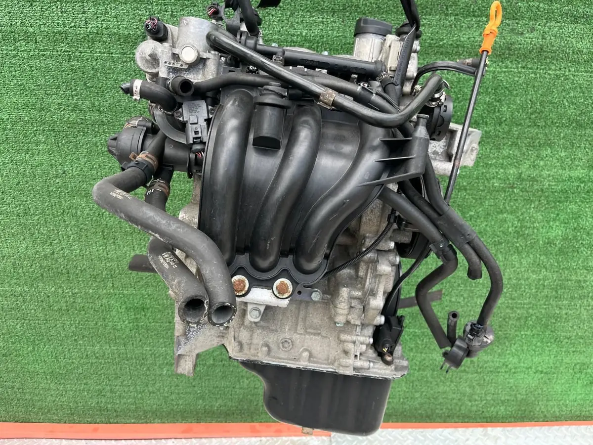 Двигатель Volkswagen Polo 1.2л 2002 — фото 6