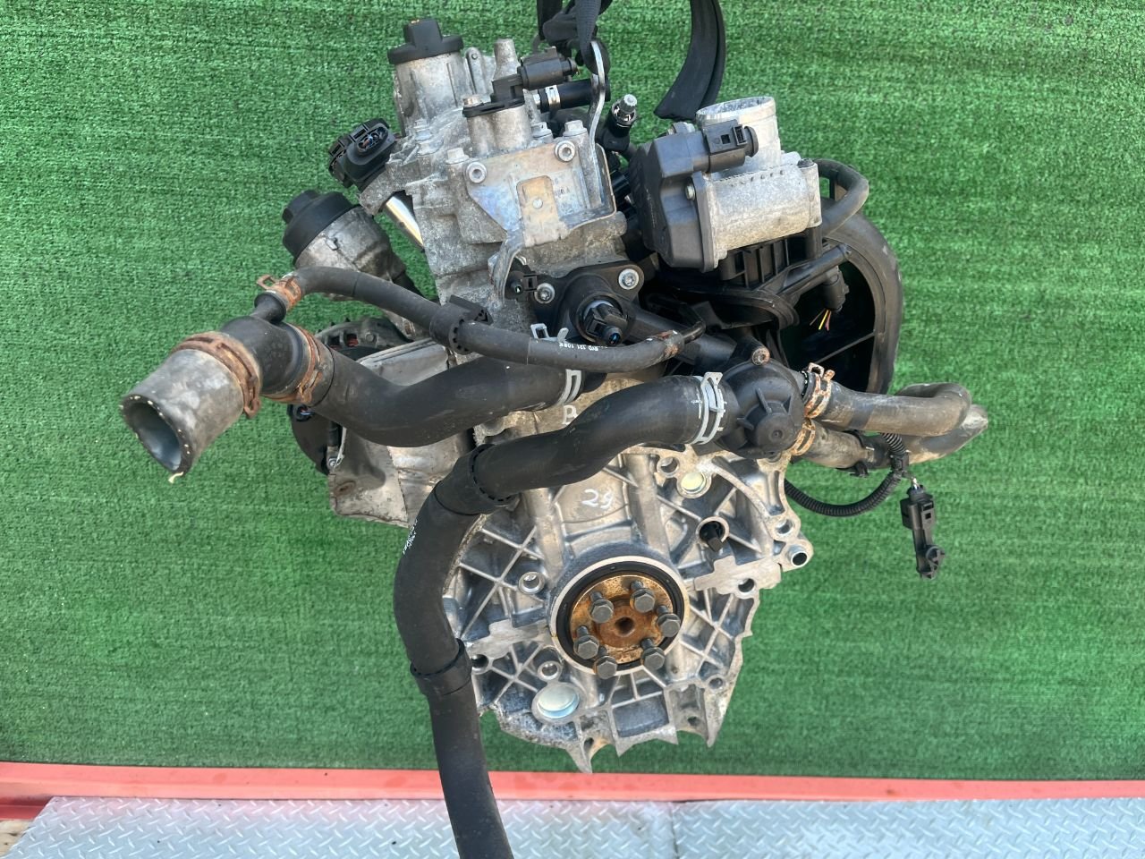 Двигатель Volkswagen Polo 1.2л 2004 — фото 3