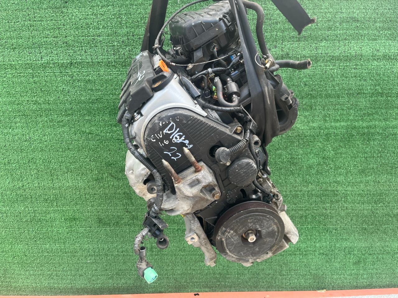 Двигатель Honda Civic 1.6л 2001