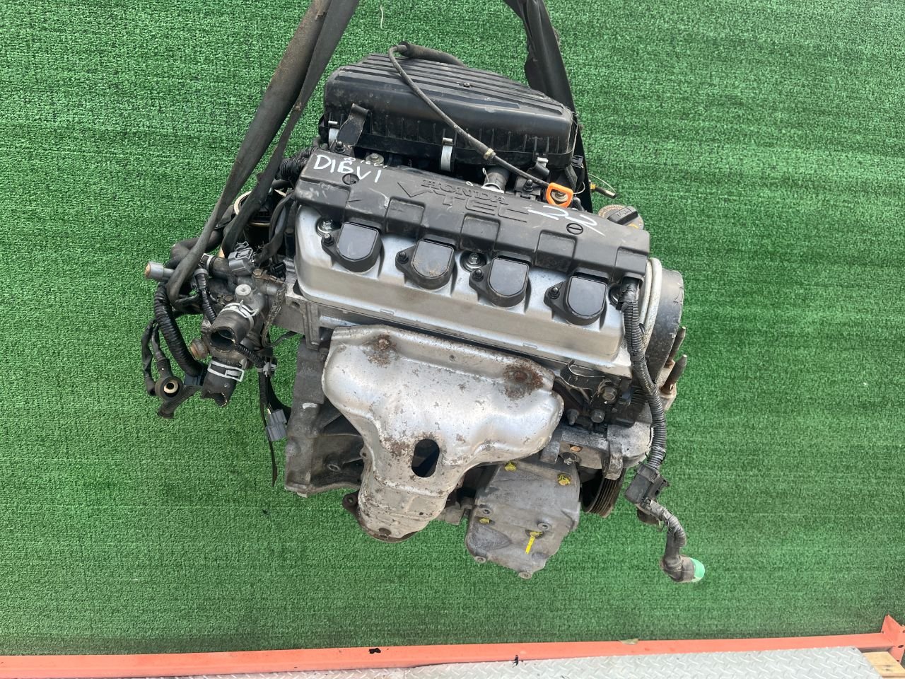 Двигатель Honda Civic 1.6л 2001 — фото 2