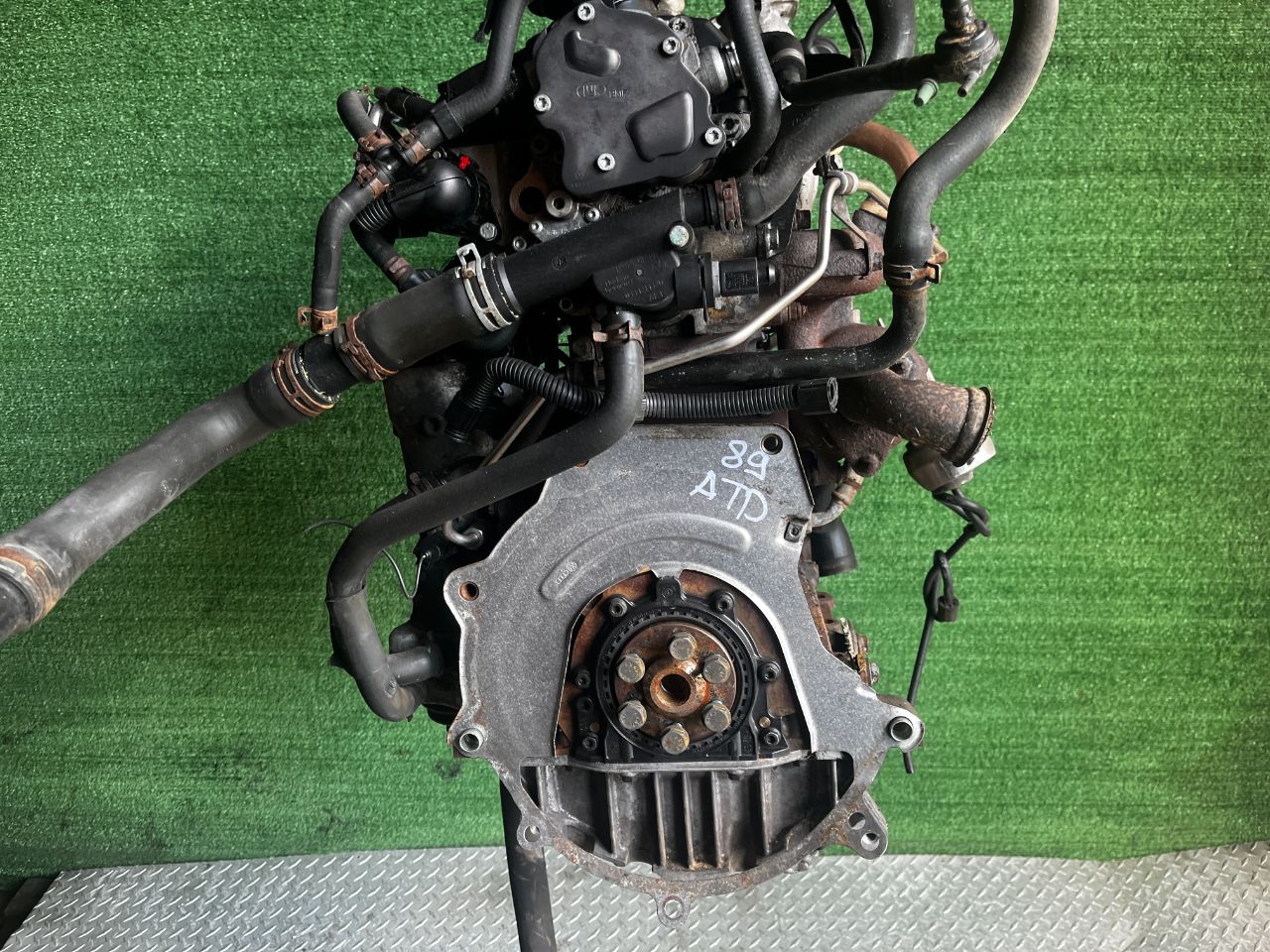 Двигатель Volkswagen Golf 1.9л 2003 — фото 2