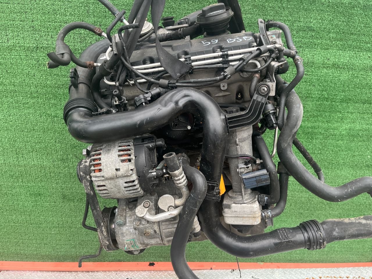 Двигатель Volkswagen Touran 1.9л 2004 — фото 2