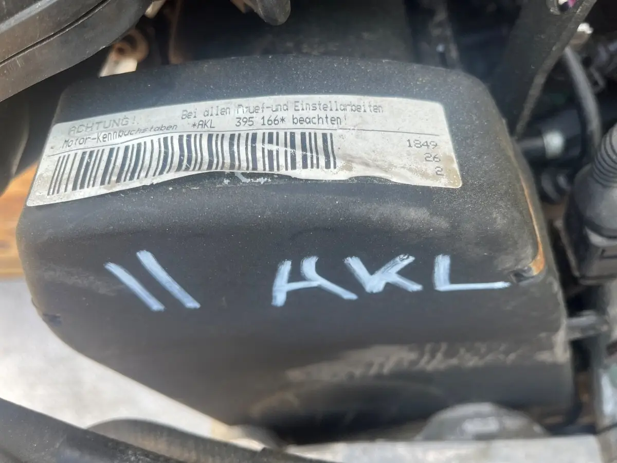 Двигатель Audi A3 1.6л 2000 — фото 6
