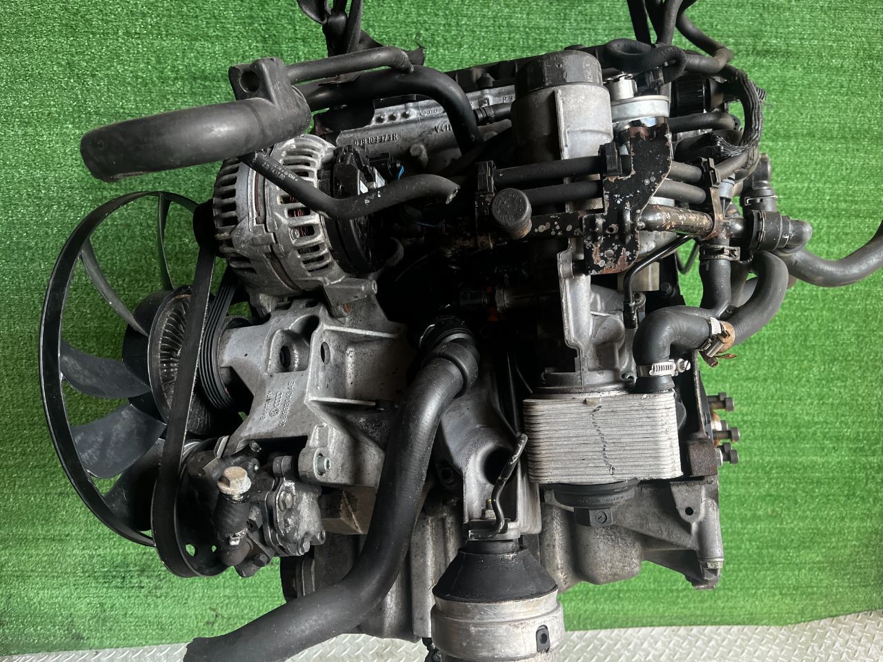 Двигатель Volkswagen Passat 1.9л 2003 — фото 3