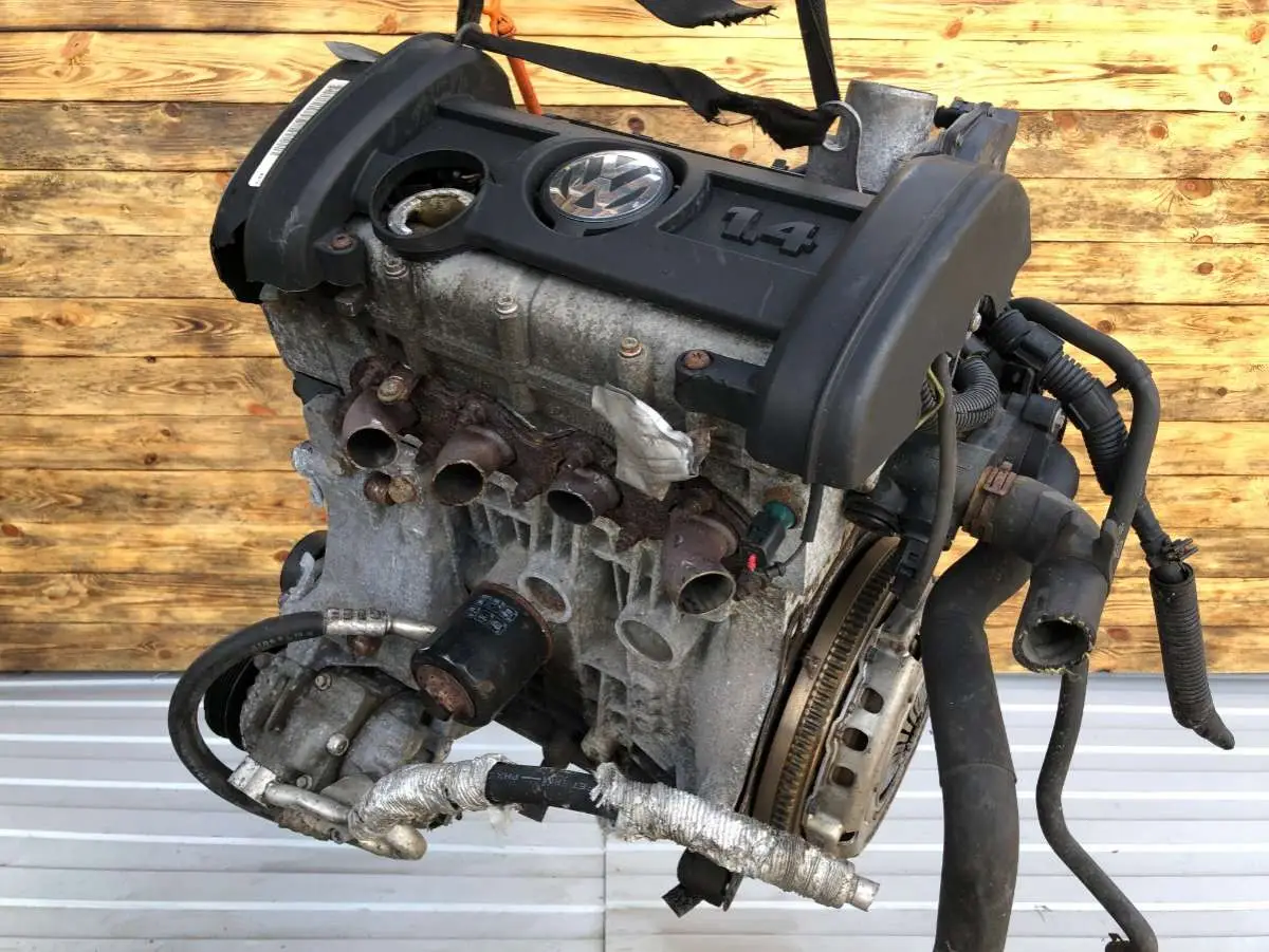 Двигатель Volkswagen Golf 1.4л 2006 — фото 4
