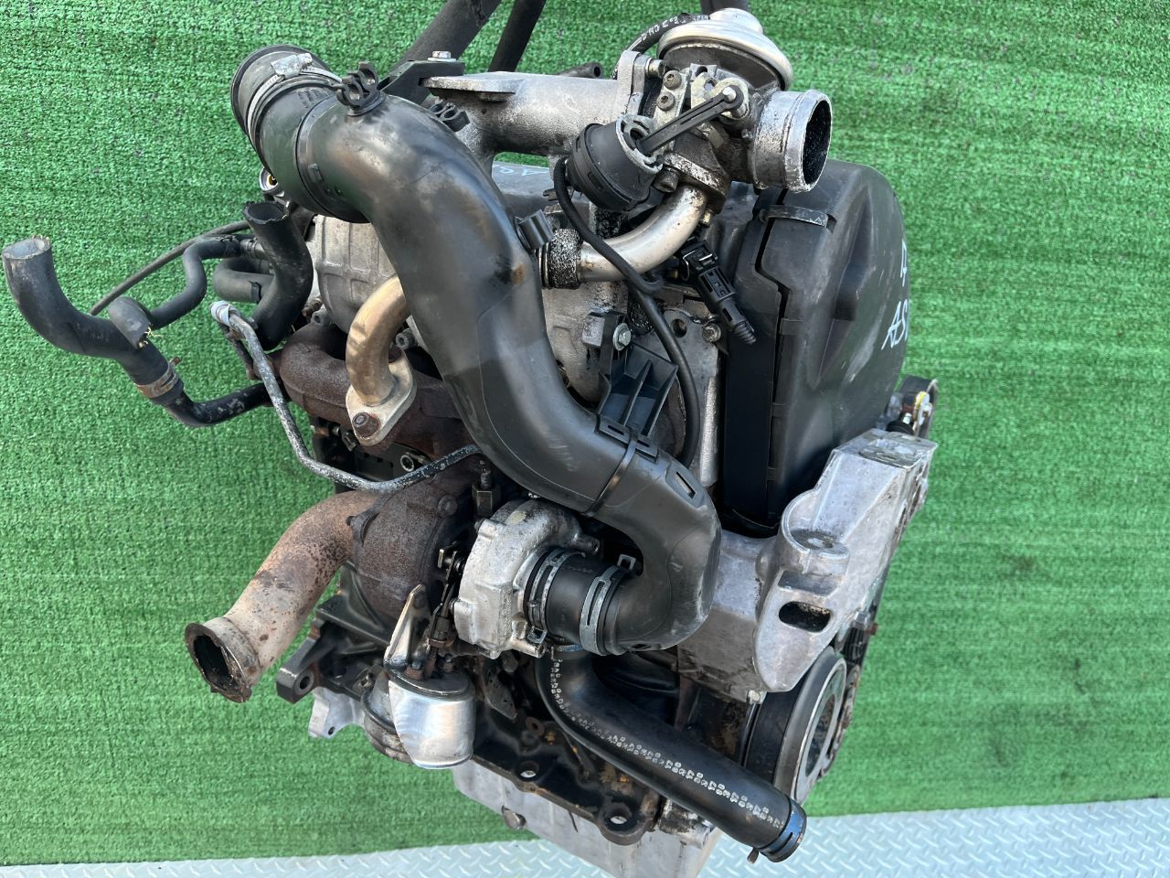 Двигатель Volkswagen Golf 1.9л 2000 — фото 2