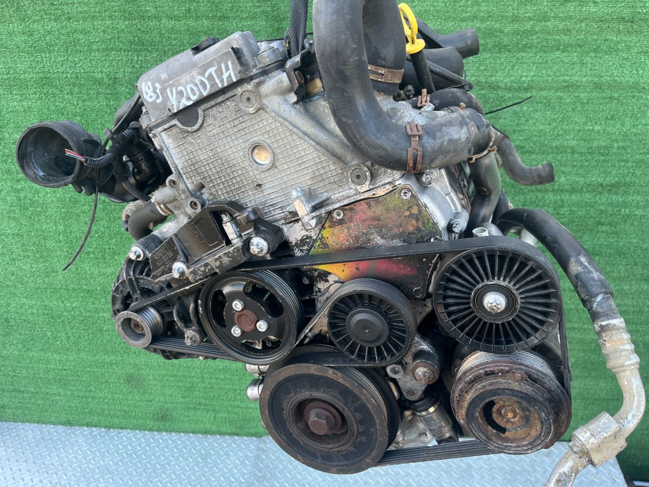 Двигатель Opel Zafira 2л 2000