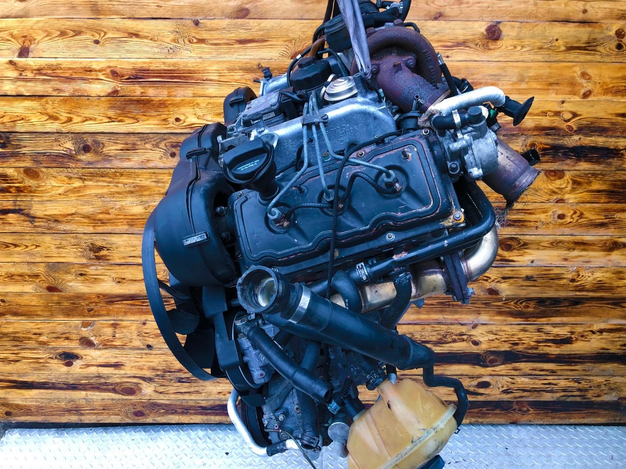 Двигатель Audi A6 2.5л 1999 — фото 2