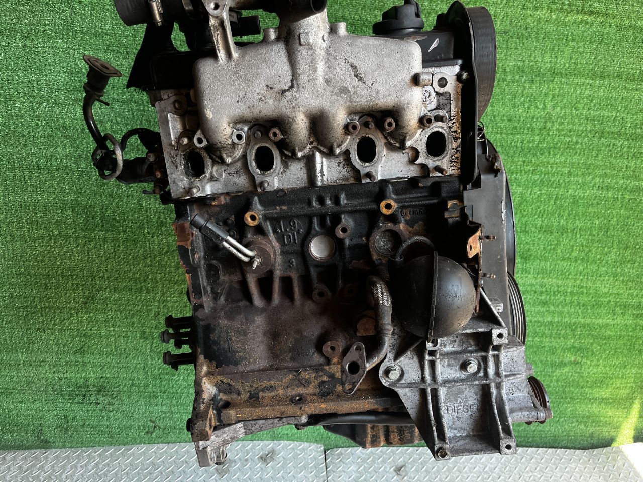 Двигатель Audi A4 1.9л 1999 — фото 2