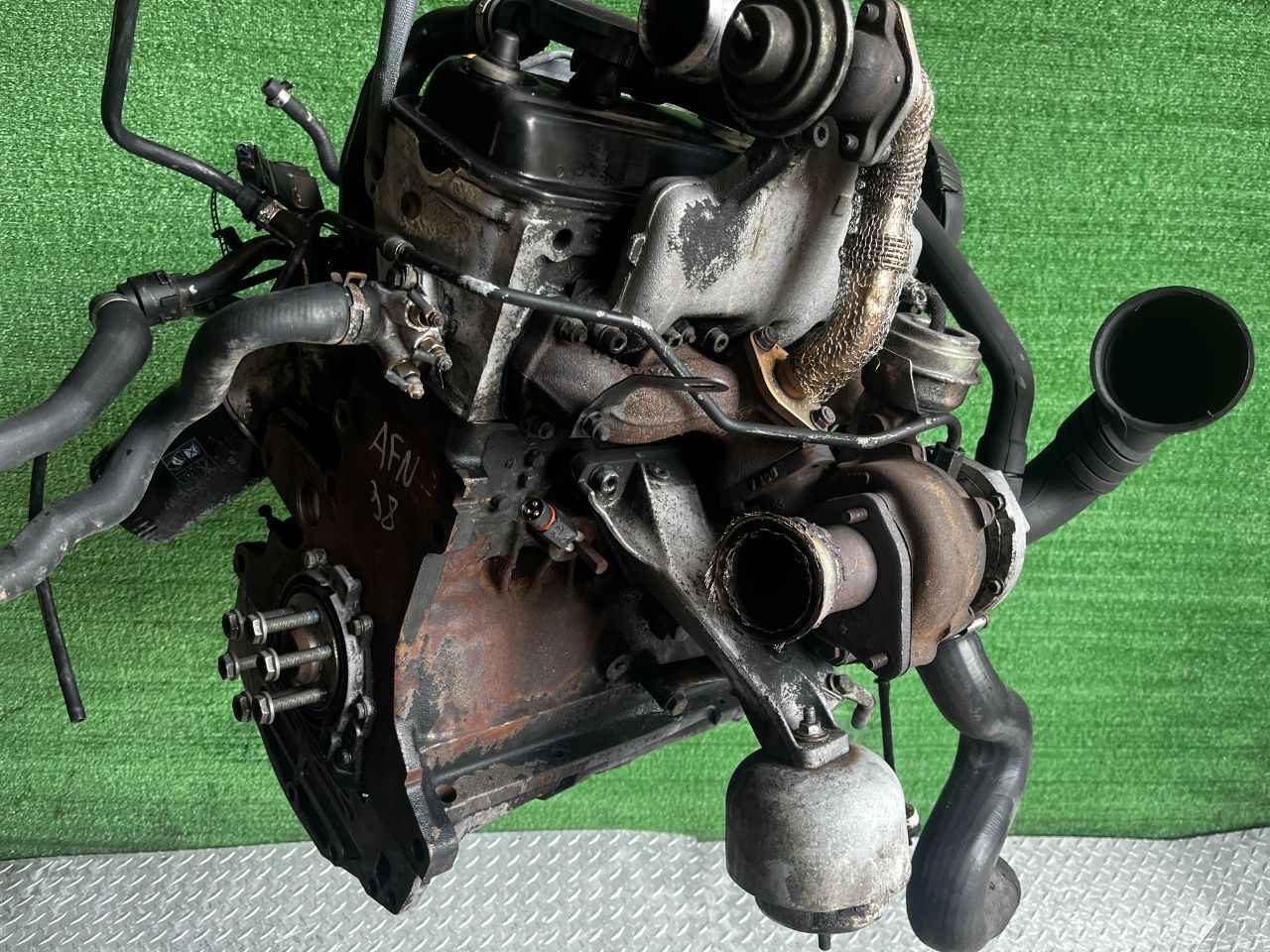 Двигатель Volkswagen Passat 1.9л 1999 — фото 3